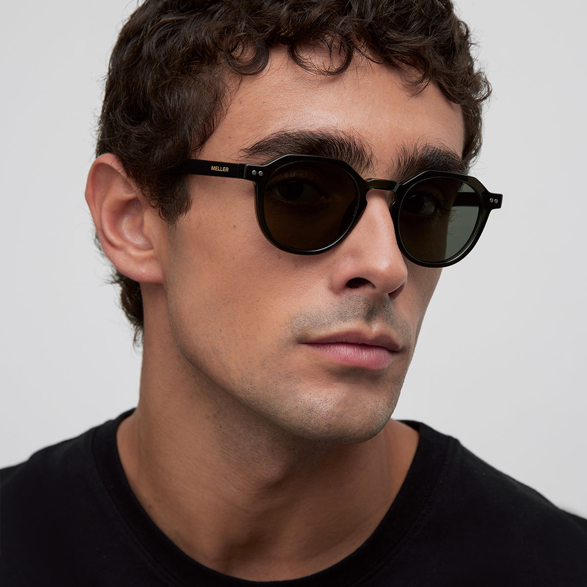 Unisex Round Sunglasses in fog olive color Gold Retro-Vintage Flexible Round Tinted Sunglasses with  main image 4