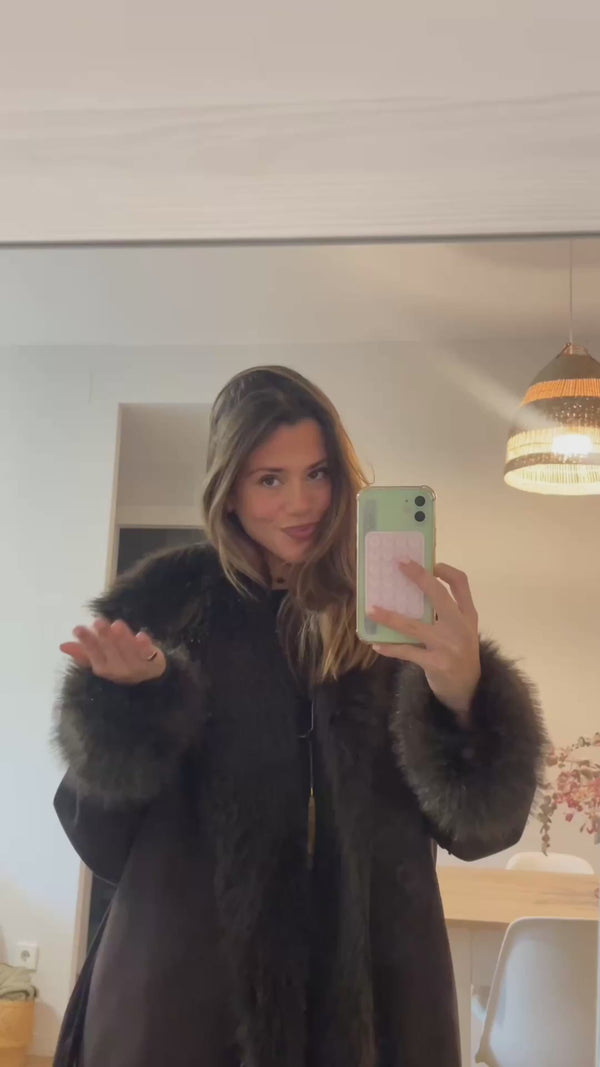 Constanza Vazquez with Seba Tigris-Yellow sunglasses from Meller