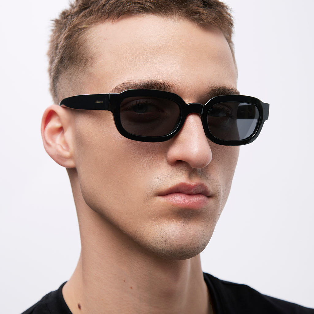 Meller Jamil All Black sunglasses